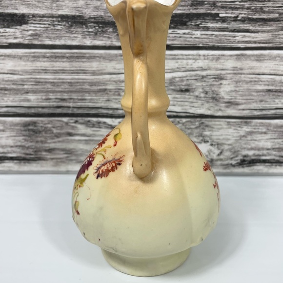 Vintage Hand Painted Floral Vase - Picture 9 of 9